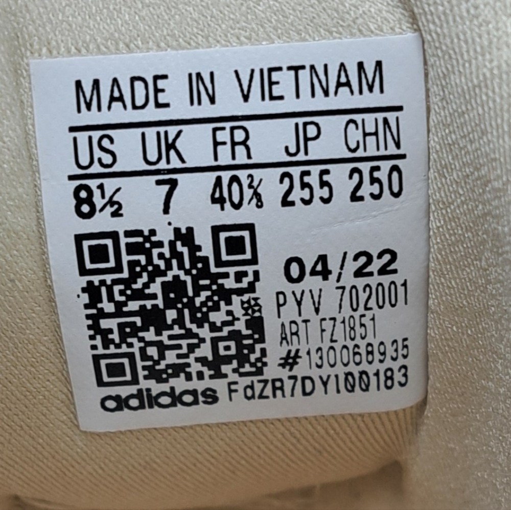 NEW Adidas Women's Ultraboost 5.0 DNA Running Shoes Sneakers Natural Size 8.5 US - Picture 12 of 14